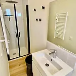 La Proue, Charmante Maisonnette Proche De La Apartment *