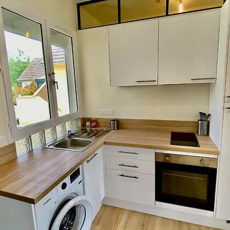 La Proue, Charmante Maisonnette Proche De La Apartman