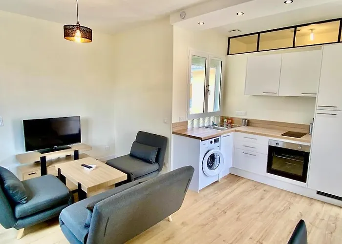 La Proue, Charmante Maisonnette Proche De La