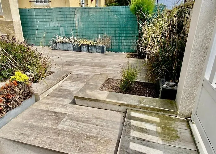 La Proue, Charmante Maisonnette Proche De La Ouistreham